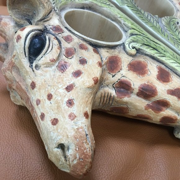 SALE! FABULOUS Giraffe Drapery Curtain Wall Brackets - Picture 4 of 10